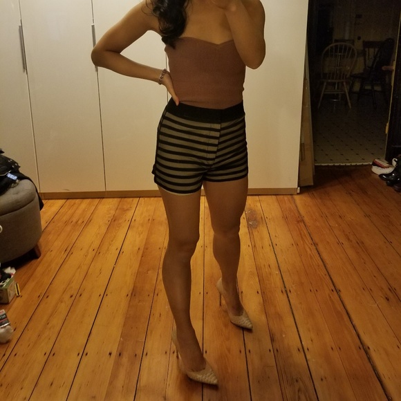 Shorts by Vickteerut - Picture 8 of 8